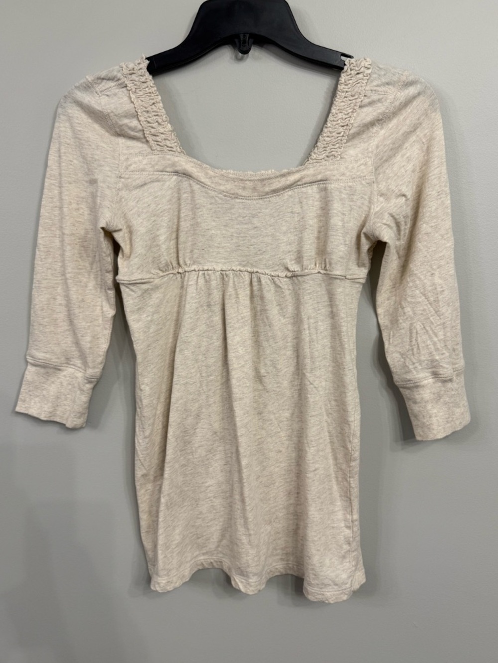Women’s Duck Head Jeans Co.cream babydoll top featuring a square neckline size S
